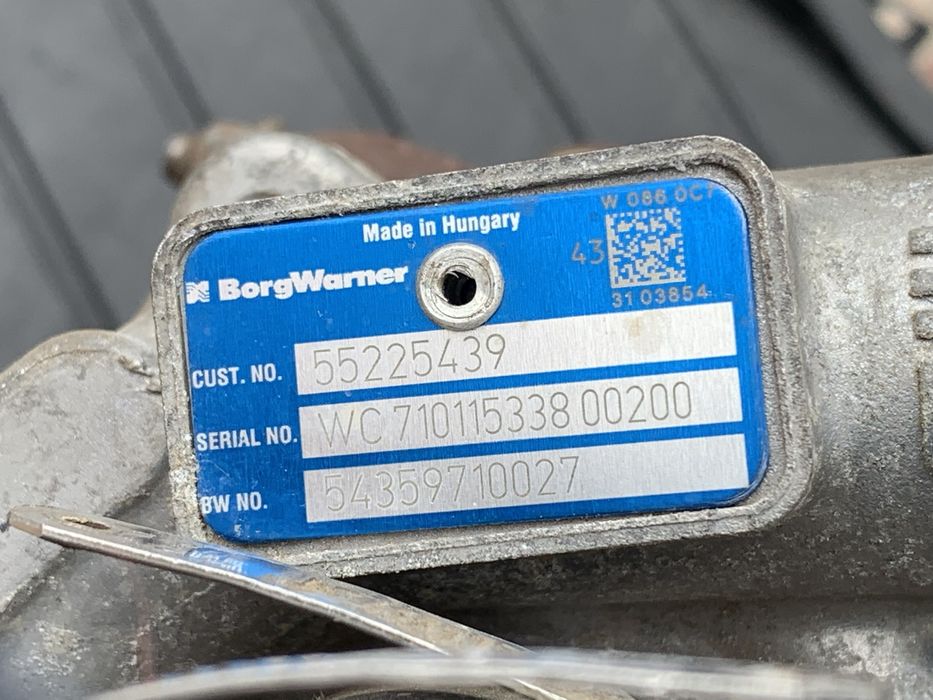 Турбокомпресор турбіна 1,3 jtd дизель fiat opel турбина