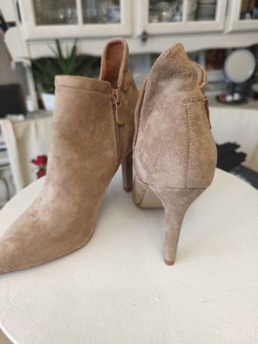 Wiosenne lub letnie  buty na szpilce ..lekkie