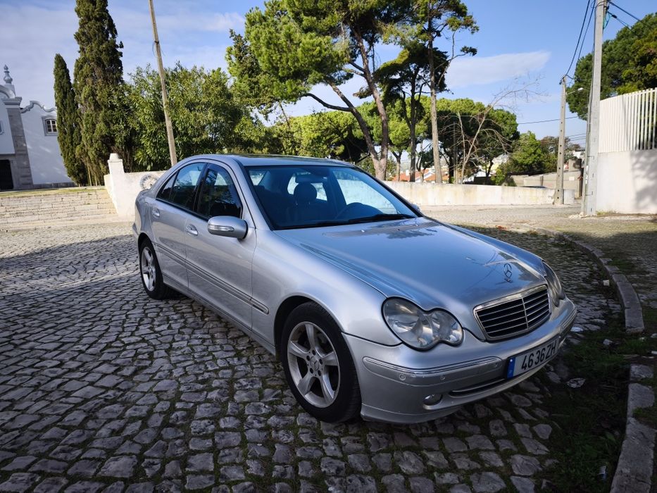 Mercedes Benz C220 Avantgarde Automático