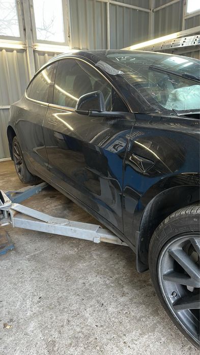 Tesla 3 2023 blac