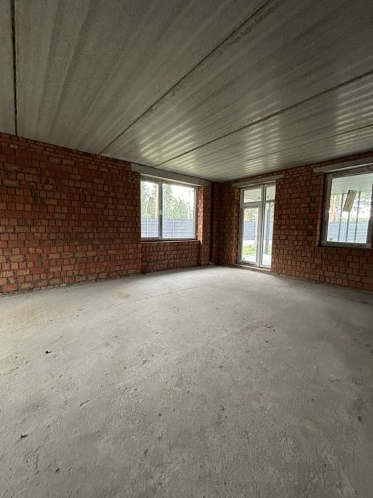 Продам будинок в КМ «Заграва». Лісова Буча