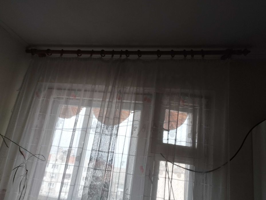 Карнизи трубчаті Махонь двійні.