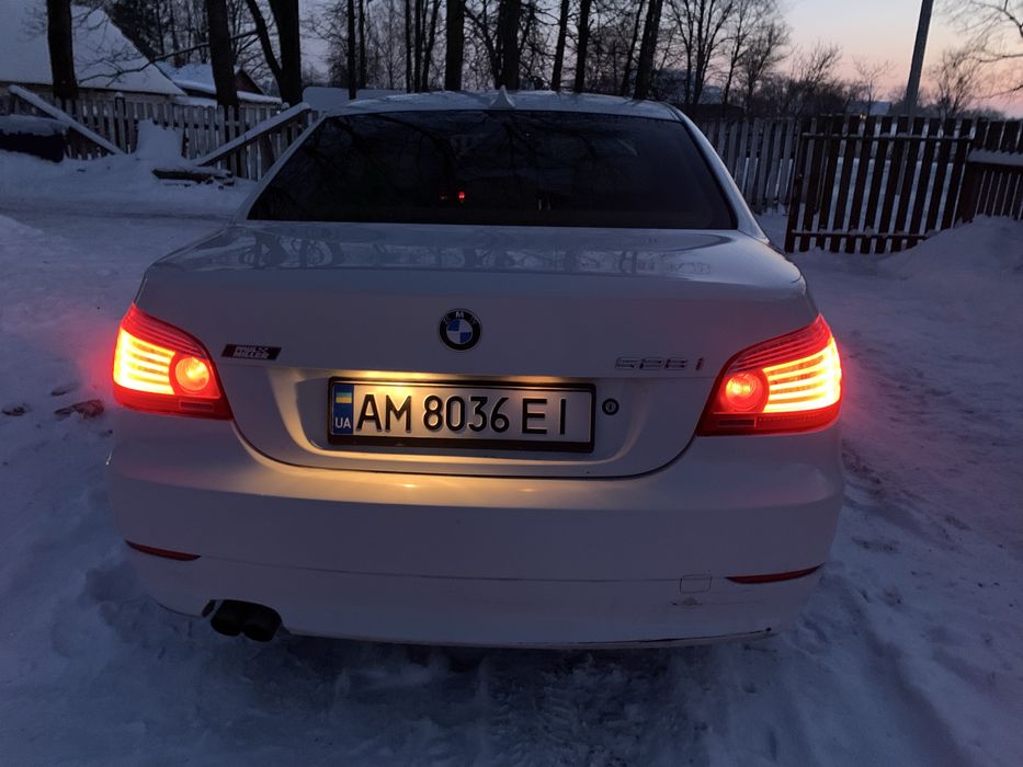 Обмін BMW 528xi e60 3 л Газ бензин 2009 р