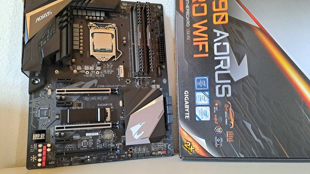 Bundle Core i7-9700K / Gigabyte Z390 Pro Wifi / 16GB DDR4