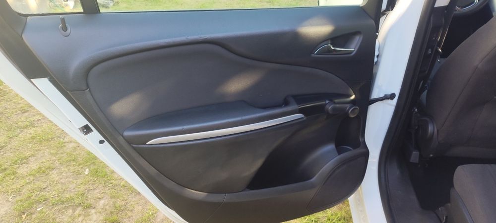 Продам Opel Zafira 2013 року