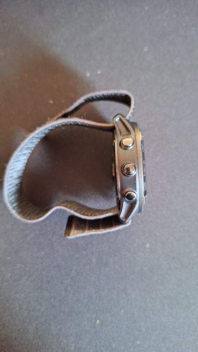 Garmin Enduro Solar Titânio