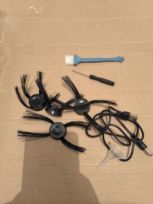 Odkurzacz robot sprzątający automatyczny