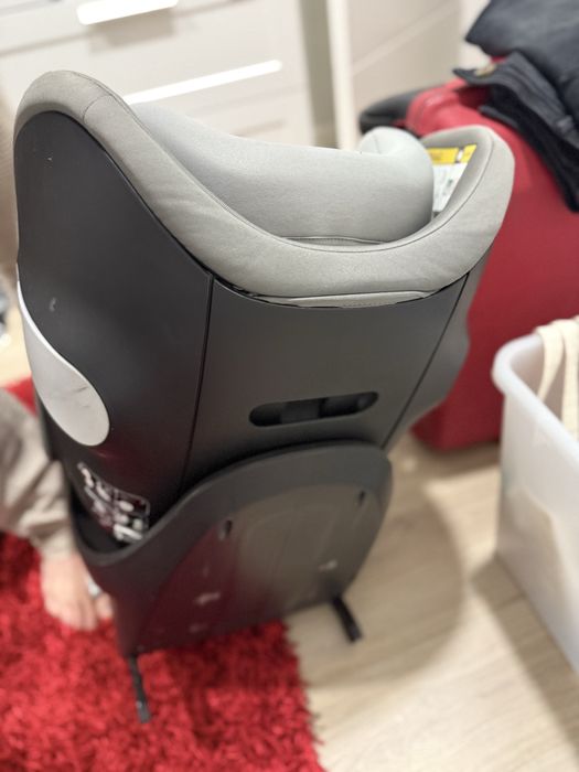 Cadeira Bebe Cybex Gold Sirona M2 com base