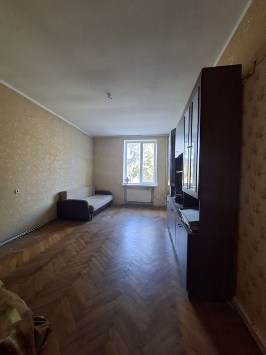 Продаж  2 кімнатної сталінки площею 47 м² на Спиридонівській - ексклюзив