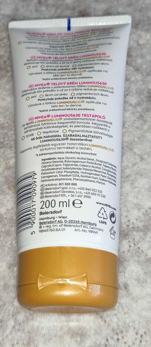Krem do ciała NIVEA Luminous 630 przeciw rozstępom
