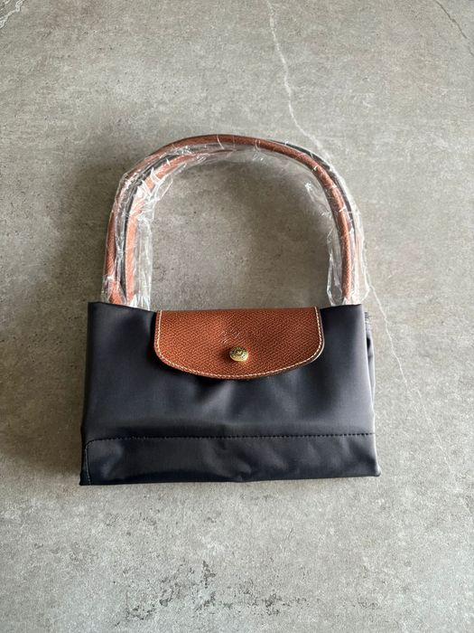 Mala longchamp  nova