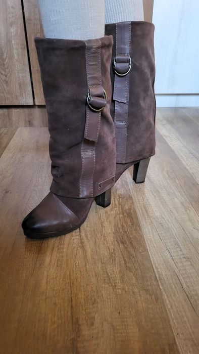 Jak nowe skórzane kozaki na obcasie Pepe Jeans