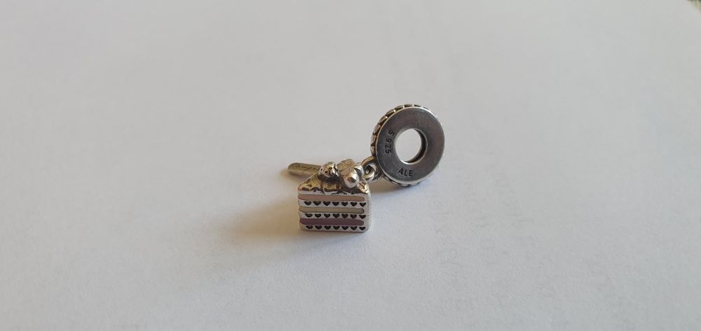 Charms zawieszka Pandora kawałek tortu  urodziny