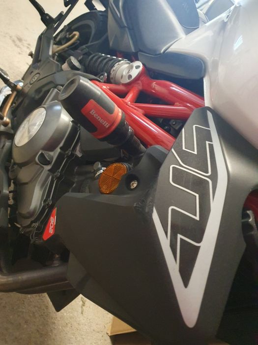 Mota Benelli bn302