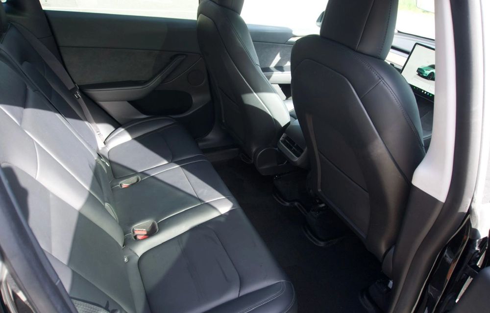 Tesla Model Y Long Range Dual Motor