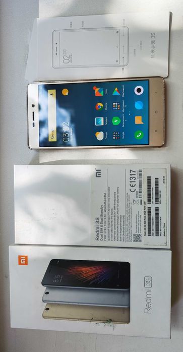 Терміново продам!телефон Xiaomi Redmi 3S 3 / 32GB б/у в робочому стані