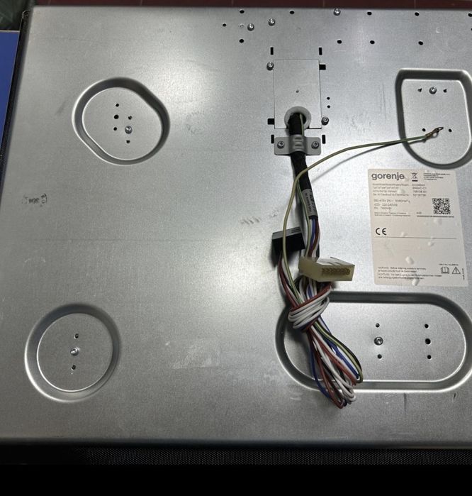 Индукционная плита Варильна поверхня GORENJE ECD634X