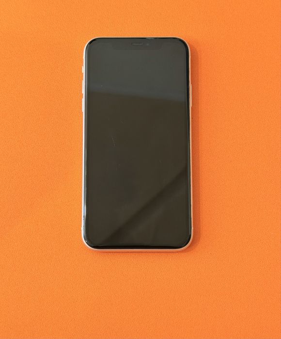 iPhone 11 (64gb)