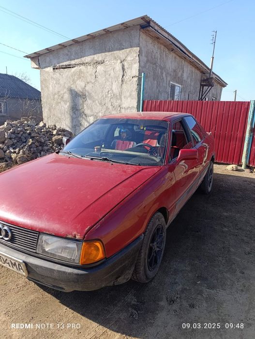 AUDI 80 B3 1.8 бензин