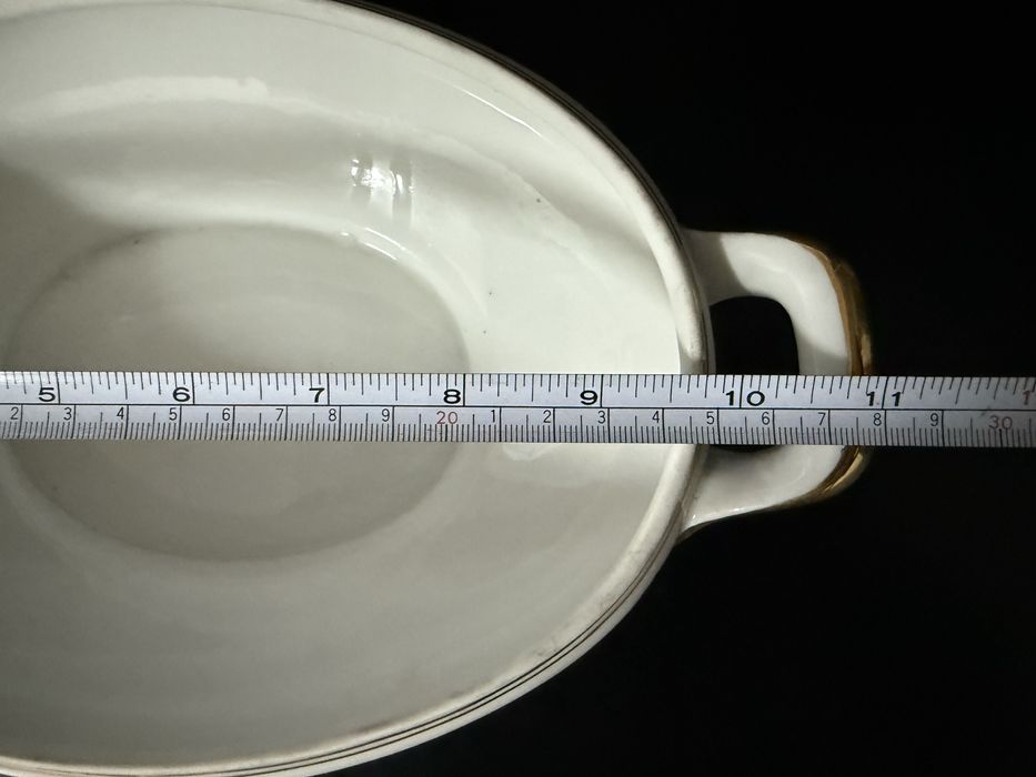 Terrina em porcelana da Vista Alegre