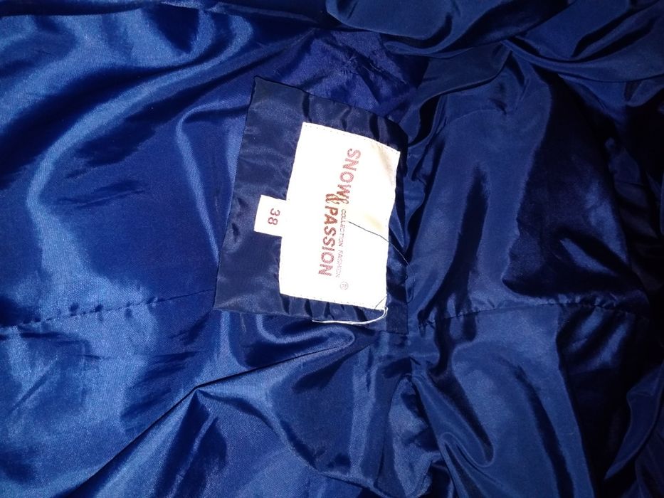 Зимова куртка жіноча