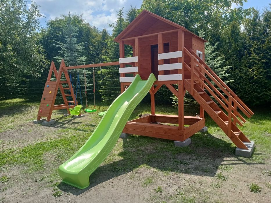 Plac zabaw domek kompletny