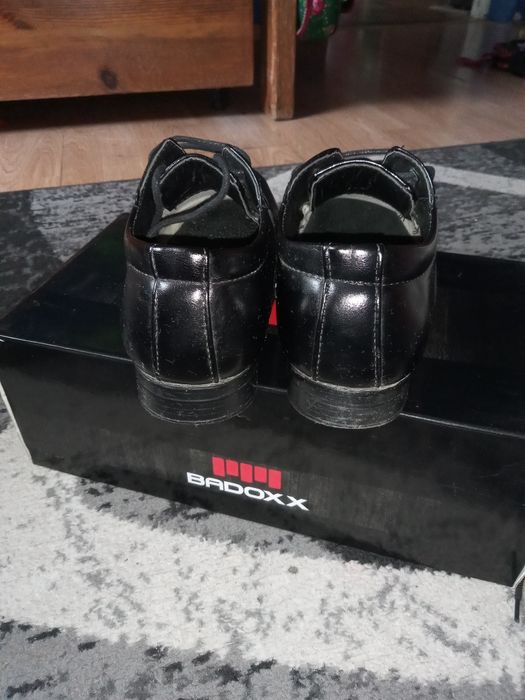 Buty komunijne eleganckie rozm 36