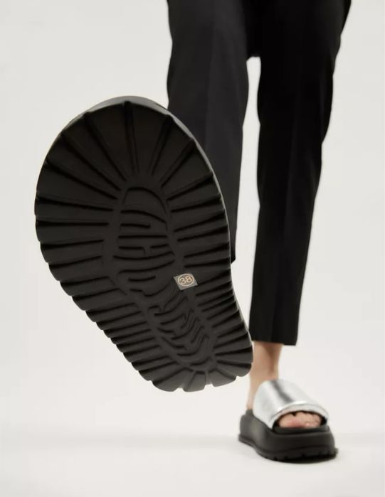 LONZA шльопанці жіночі