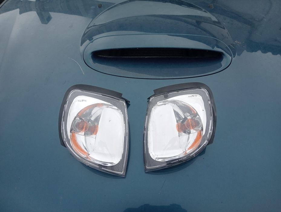 Piscas Nissan Terrano 2