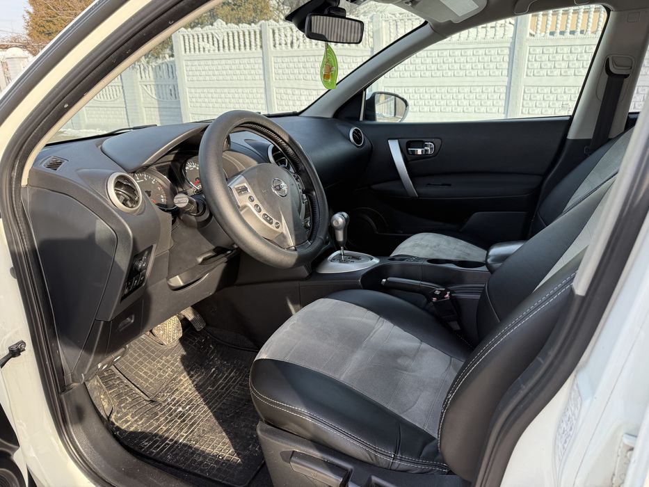 Nissan Qashqai 2011 року 2.0 Бензин Автомат