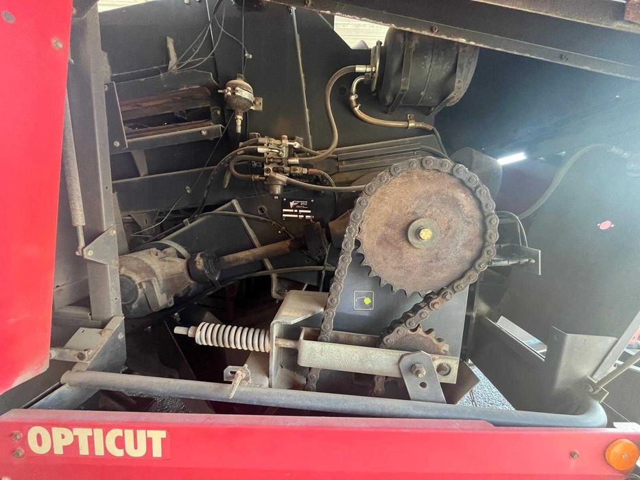 Enfardadeira Vicon LB 8100 OPTICUT