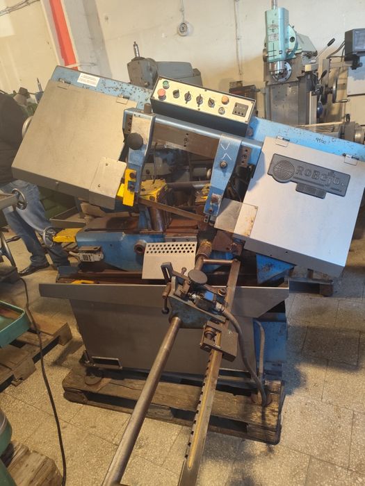 Wiertarka stołowa do metalu tokarka frezarka Piła taśmowa szlifierka