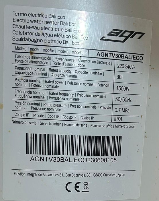 Termoacumulador Vertical de 30 Lt.