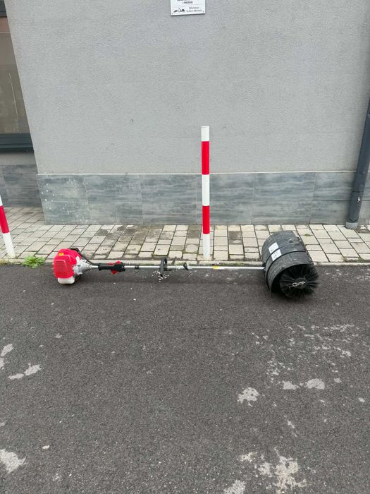 Zamiatarka spalinowa, silnik 2 suwowy/Komis Krzysiek