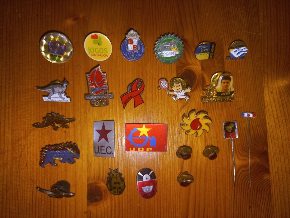 Pins e alfinetes