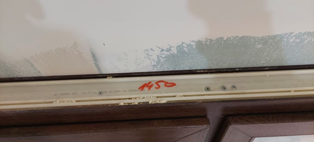 Okna plastikowe prawie nowe 150x145  kolor ORZECH