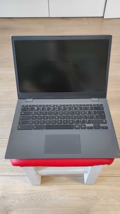 Laptop Lenovo Chromebook 14e sklep play