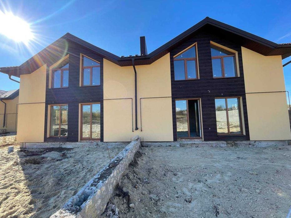 Сучасний та якісний будиночок с.Петриків.