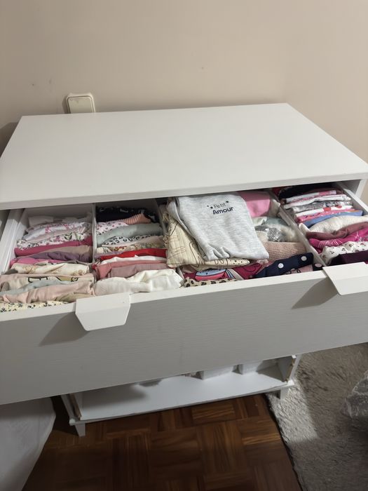 Movel de gavetas branco otima condição