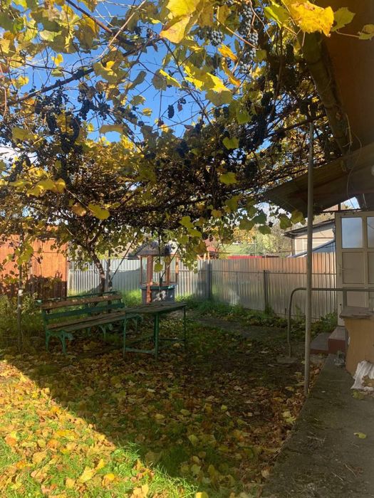 Продається півособняк в районі магазину "Епіцентр"