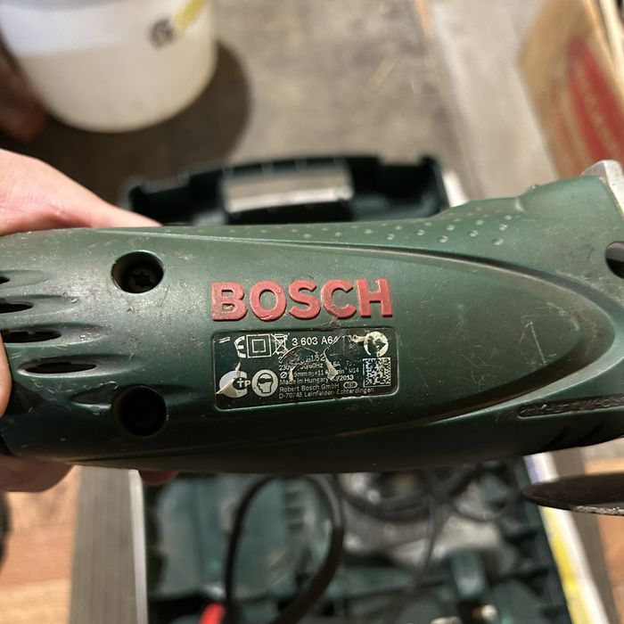 Кутова шліфманина (болгарка) Bosch PWS 750-125