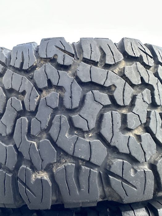 265/60/18 Bfgodrich All-Terrain T/A KO2