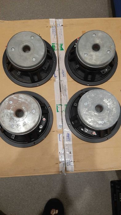 Динаміки та підсилювачі