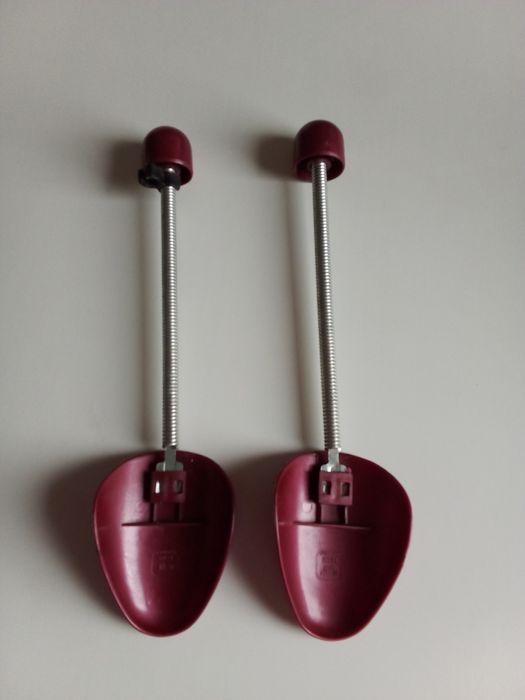 Formas para sapatos como novas