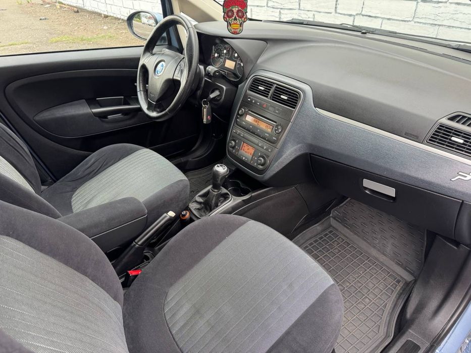 Fiat Punto ,1.3 дизель АКПП