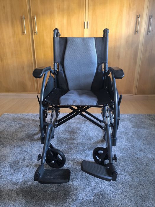Cadeira de Rodas