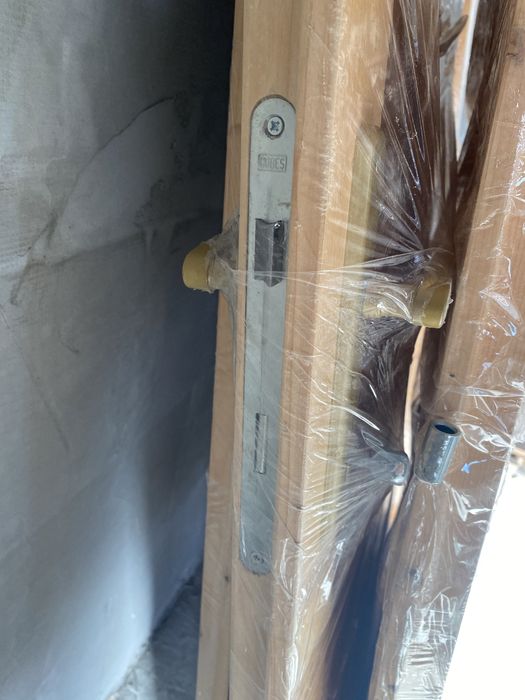 Дерев’яні Двері