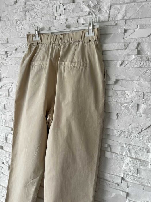 Spodnie beżowe Stradivarius rozm. S