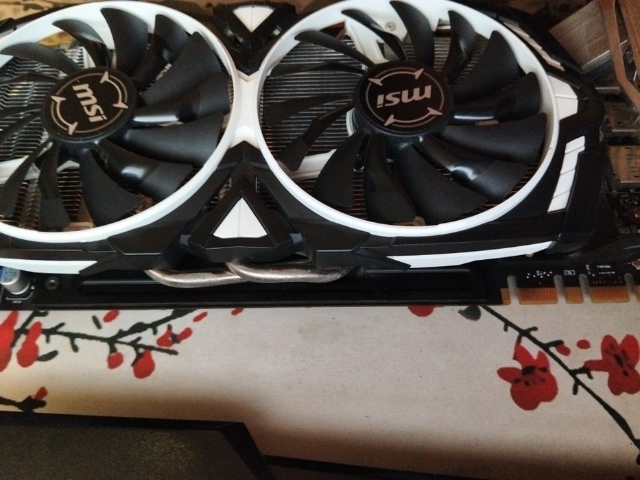 Gráfica GTX 1070 8GB negociável