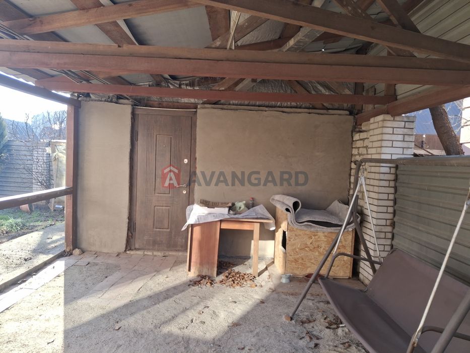 Продам будинок. Панаса Саксаганського. Зупинка Южний ринок.